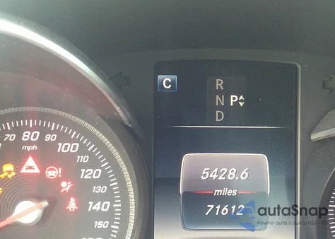 2016 Mercedes-Benz C 300 Sport 4Matic/Luxury 4Matic/4Matic z USA, uszkodzony, nr VIN 55SWF4KBXGU134068